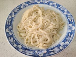 豇豆牛肉沫捞面的做法步骤：11
