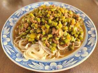 豇豆牛肉沫捞面的做法步骤：12
