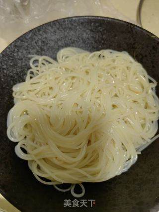 火锅牛肉丸粉的做法步骤：1