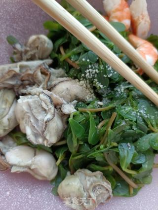 蛎肉拌马齿苋的做法步骤：9