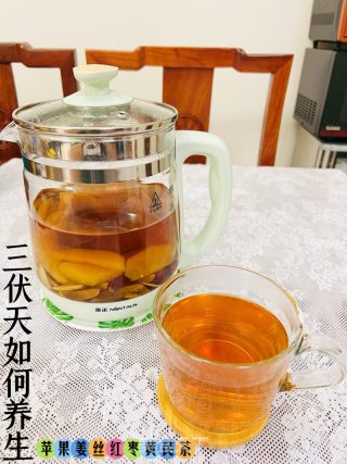 三伏天祛寒湿排毒养颜茶 | 苹果姜丝红枣黄芪茶的做法步骤：4