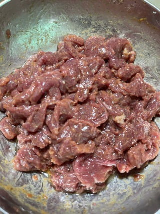 洋葱炒牛肉的做法步骤：4