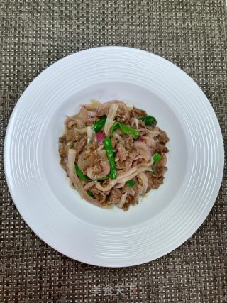 洋葱炒牛肉的做法步骤：11