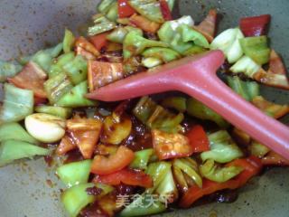 干锅土豆鸡翅中的做法步骤：32