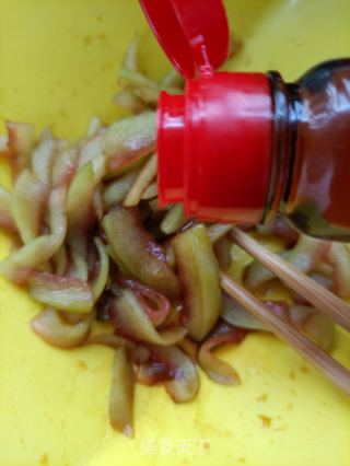 拌西瓜翠衣的做法步骤：13