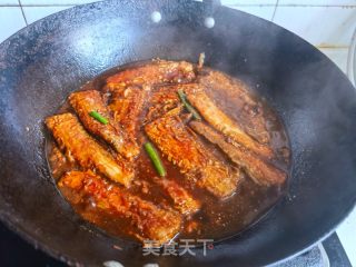 红烧带鱼的做法步骤：6