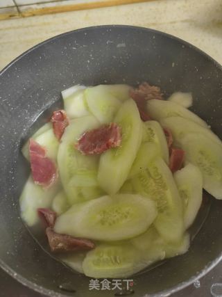 牛肉黄瓜汤的做法步骤：6