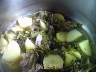 咸菜土豆煮排骨的做法步骤：11