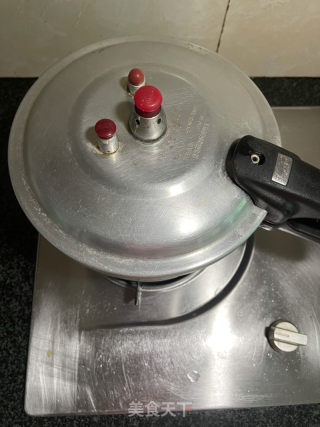 绿豆西米芋圆汤的做法步骤：5