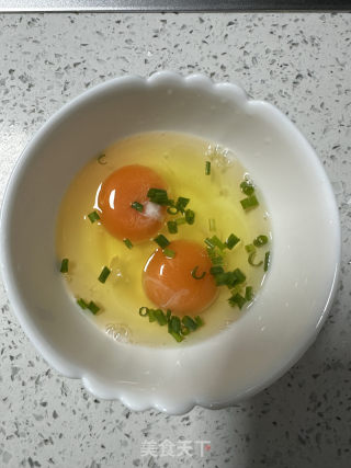 崩鸡蛋的做法步骤：2
