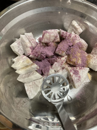 荔芋香酥鴨（簡單版）的做法步骤：3