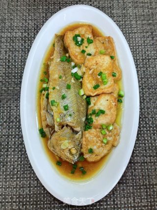 豆腐烧黄鱼的做法步骤：16