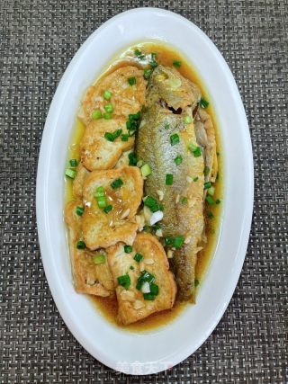 豆腐烧黄鱼的做法步骤：17