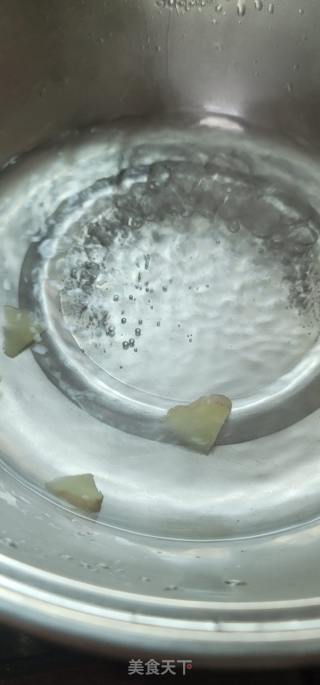 香辣蒜蓉鸟贝肉的做法步骤：3