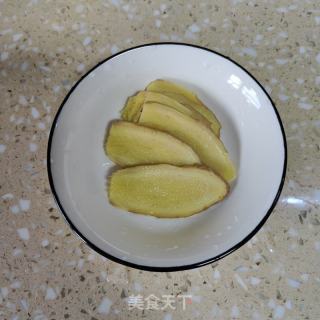 鲜红菇炖鸡的做法步骤：6