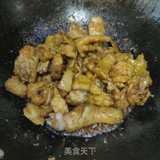 鲜红菇炖鸡的做法步骤：10