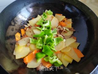 干锅土豆片的做法步骤：8