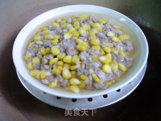 玉米粒蒸肉末的做法步骤：11
