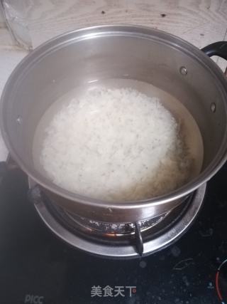银耳红枣羹的做法步骤：2