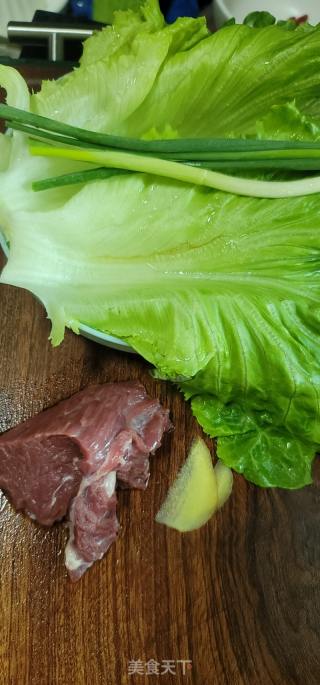 牛肉汤米粉的做法步骤：2