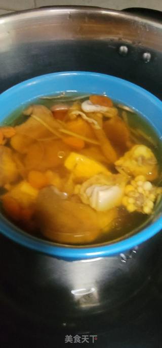 玛卡麦冬鸡汤的做法步骤：6