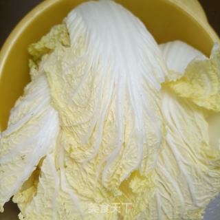 白菜粉丝鲜虾煲的做法步骤：1