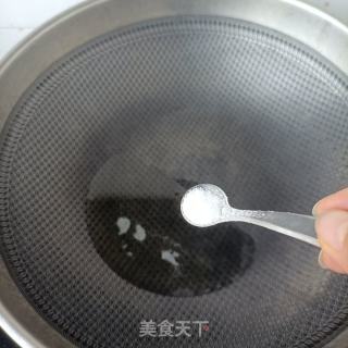 白菜粉丝鲜虾煲的做法步骤：5