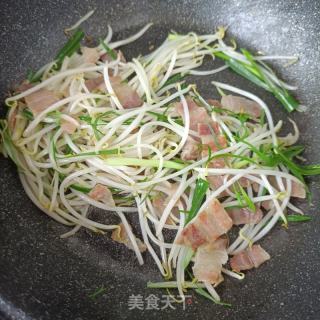 金华火腿炒绿豆芽的做法步骤：14
