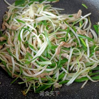 肉丝炒绿豆芽的做法步骤：12
