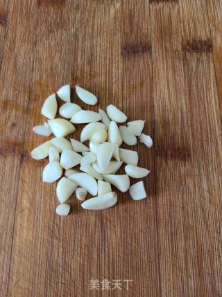 黄花菜炒绿豆芽的做法步骤：7