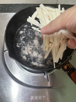 竹笋肉沫汤的做法步骤：6
