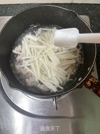 竹笋肉沫汤的做法步骤：7
