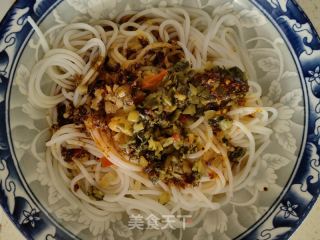 牛肉杂蔬拌粉的做法步骤：9