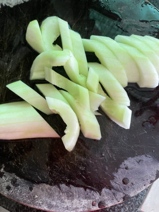 干鱿鱼黄瓜汤的做法步骤：3