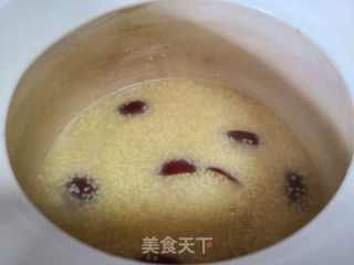 小米红枣粥的做法步骤：5