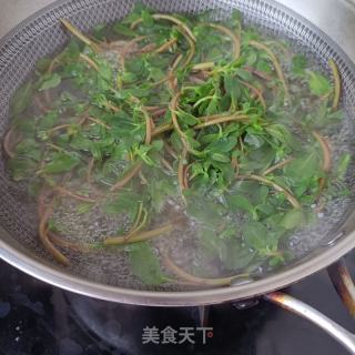 酱牛肉拌马齿苋的做法步骤：1