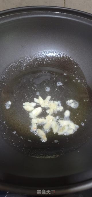 番茄烧滑牛肉的做法步骤：5