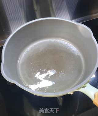 香椿苗炒鸡蛋的做法步骤：3