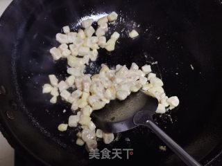 宫保鸡丁的做法步骤：4
