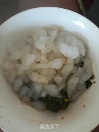凉粉漏鱼的做法步骤：6