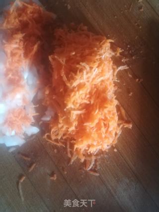 牛肉皮芽子胡萝卜饺子的做法步骤：5