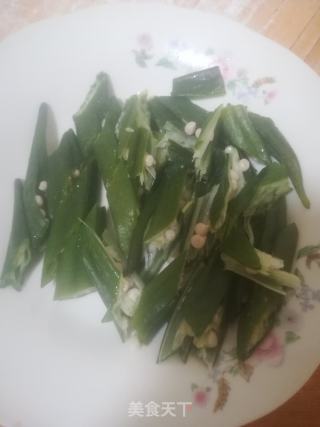 凉拌秋葵的做法步骤：4