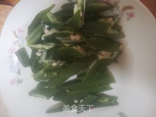 凉拌秋葵的做法步骤：5