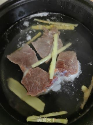 小米椒拌牛肉的做法步骤：3
