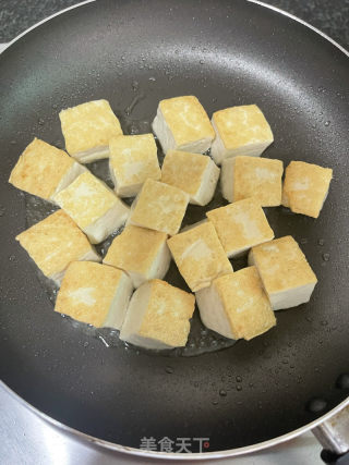 五花肉烧豆腐的做法步骤：12