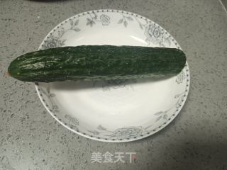 凉拌黄瓜粉丝的做法步骤：2
