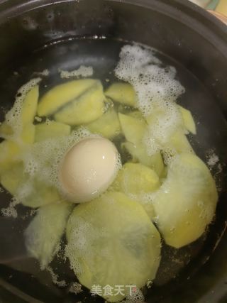豆泥鸡蛋羹的做法步骤：3