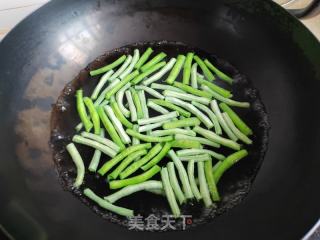 油豆皮豇豆肉片汤的做法步骤：5