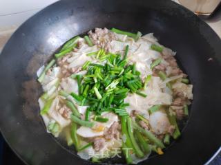 油豆皮豇豆肉片汤的做法步骤：8