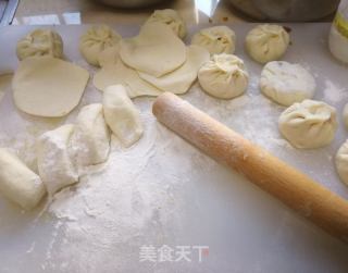 梅干菜肉烧饼的做法步骤：4